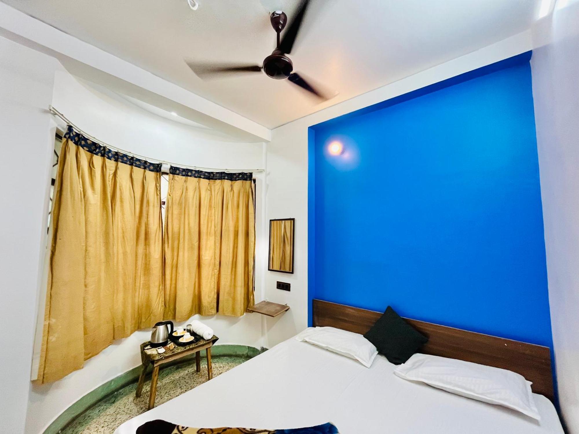 Ganga Guest House Варанаси Экстерьер фото