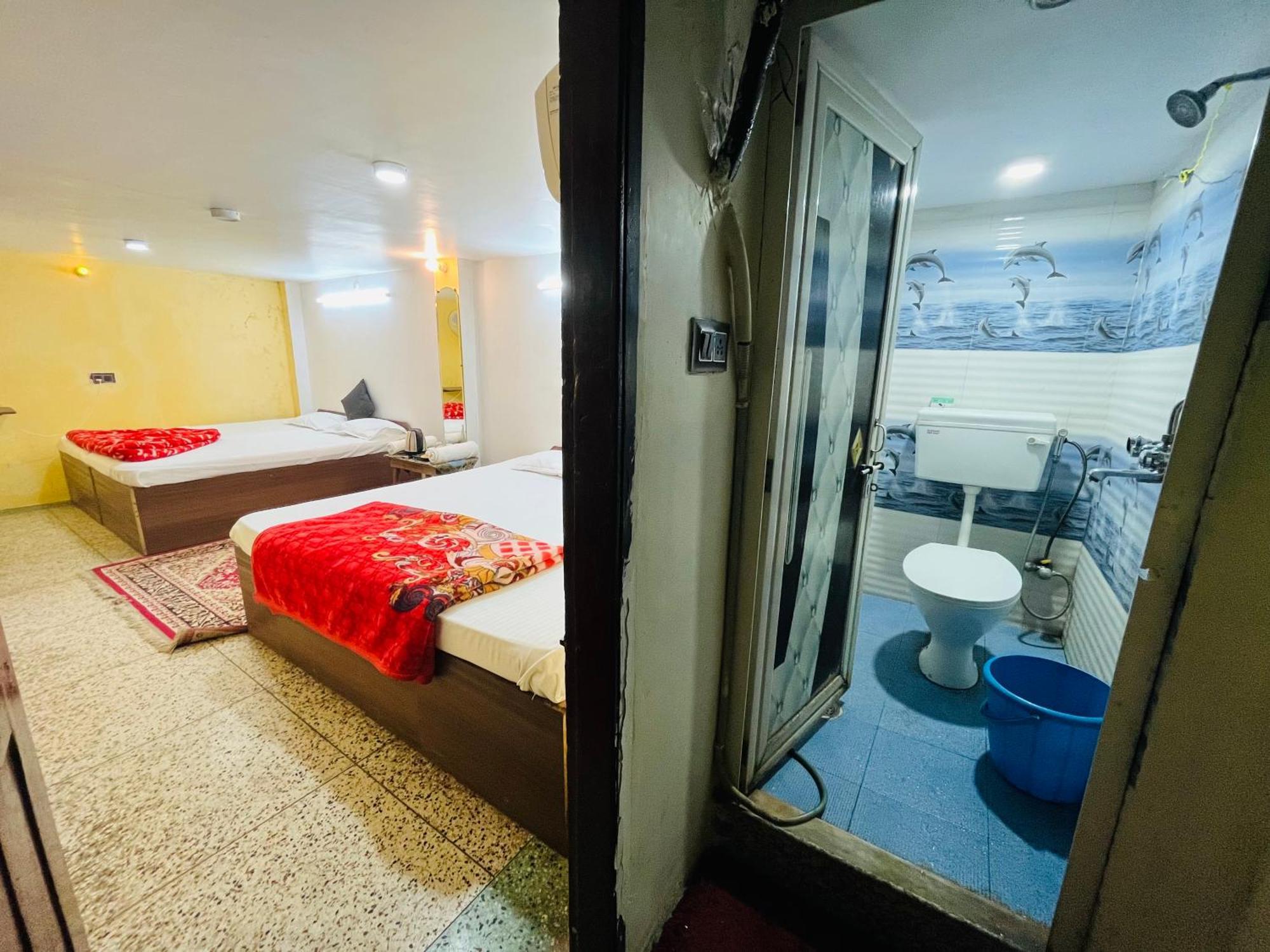 Ganga Guest House Варанаси Экстерьер фото